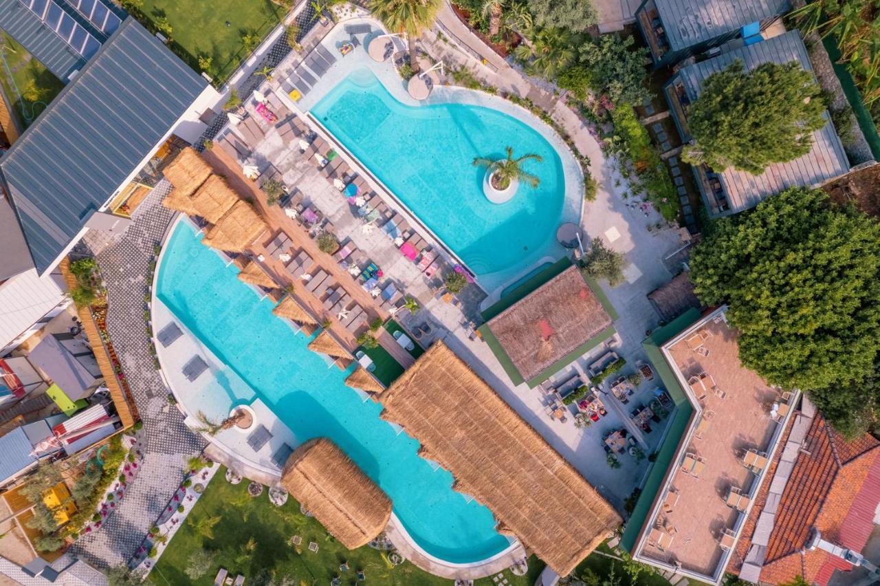 Morina Deluxe Hotel Ölüdeniz Esterno foto